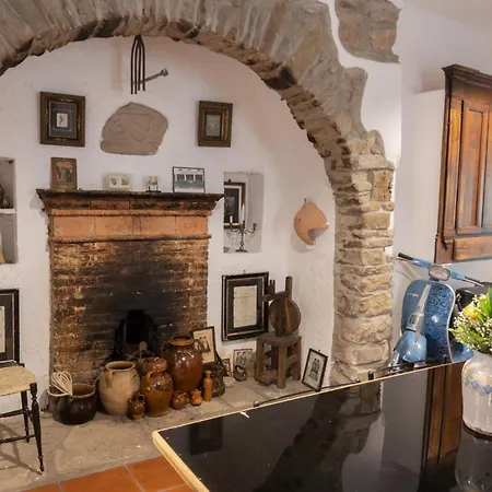 La Casa Di Penelope & Cirene 3* Pietrapertosa